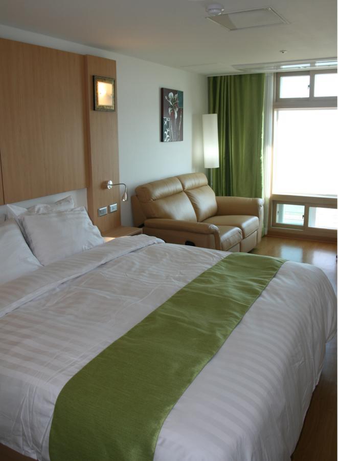 Gunsan Apple Tree Hotel Экстерьер фото