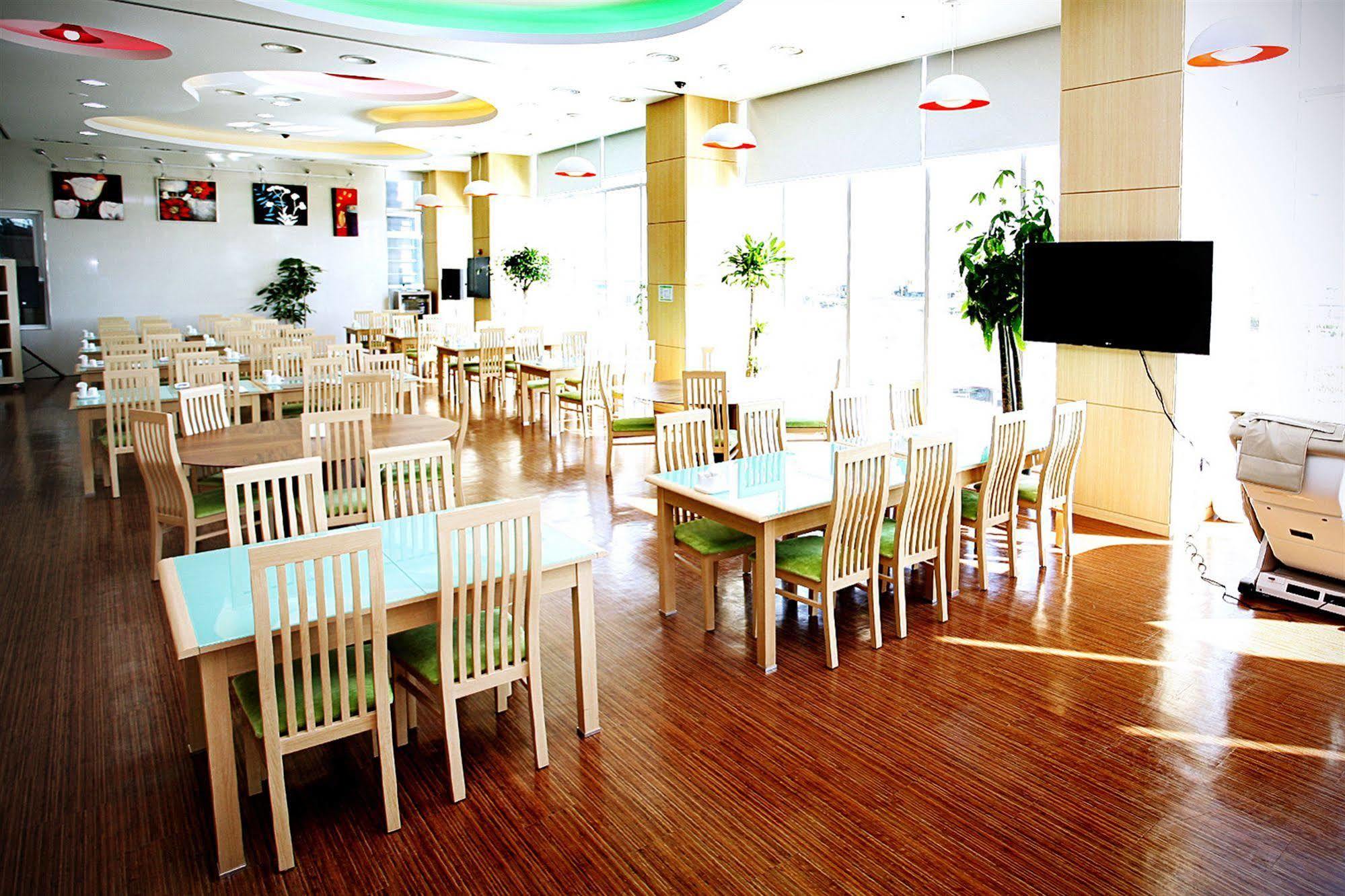 Gunsan Apple Tree Hotel Экстерьер фото
