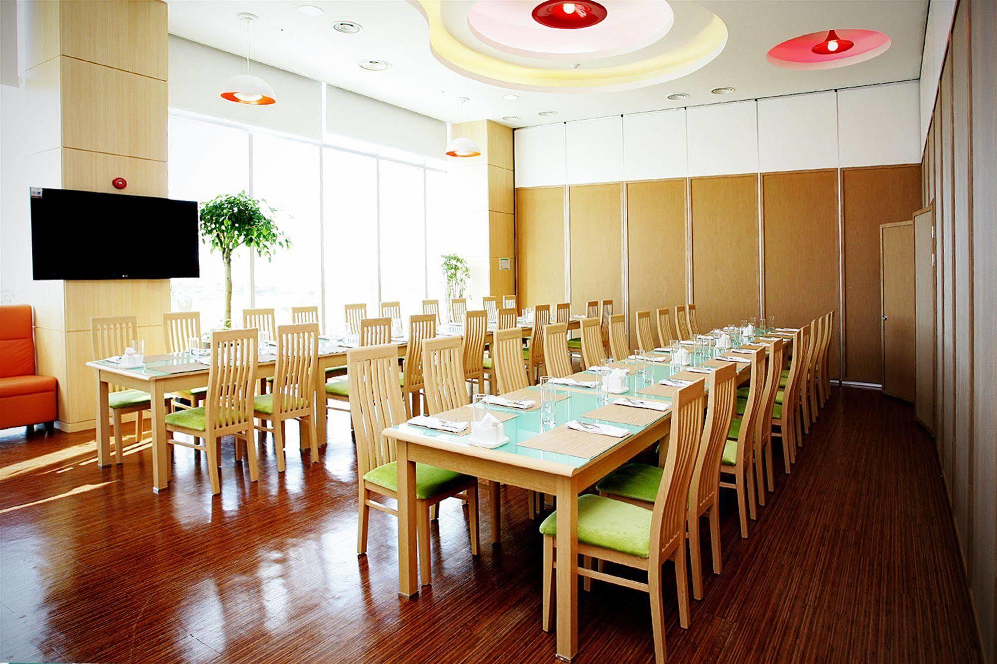 Gunsan Apple Tree Hotel Экстерьер фото