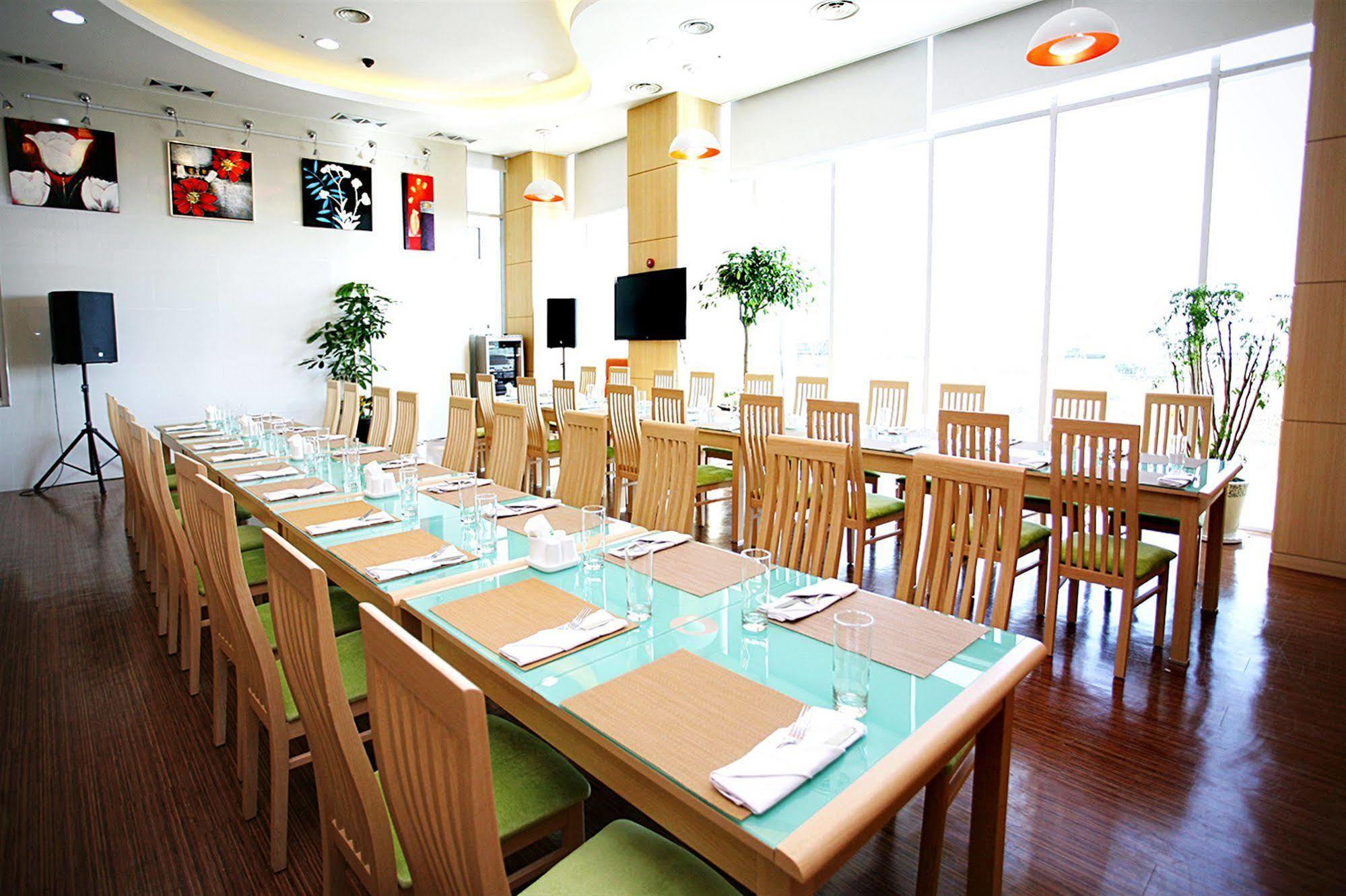 Gunsan Apple Tree Hotel Экстерьер фото